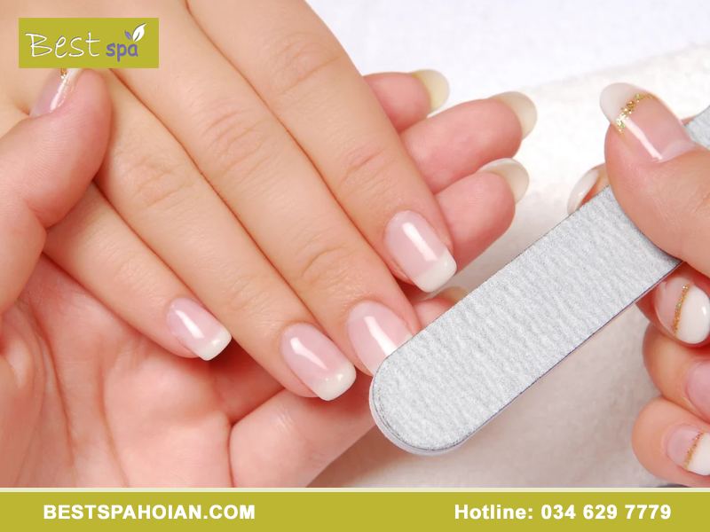 Classic Manicure
